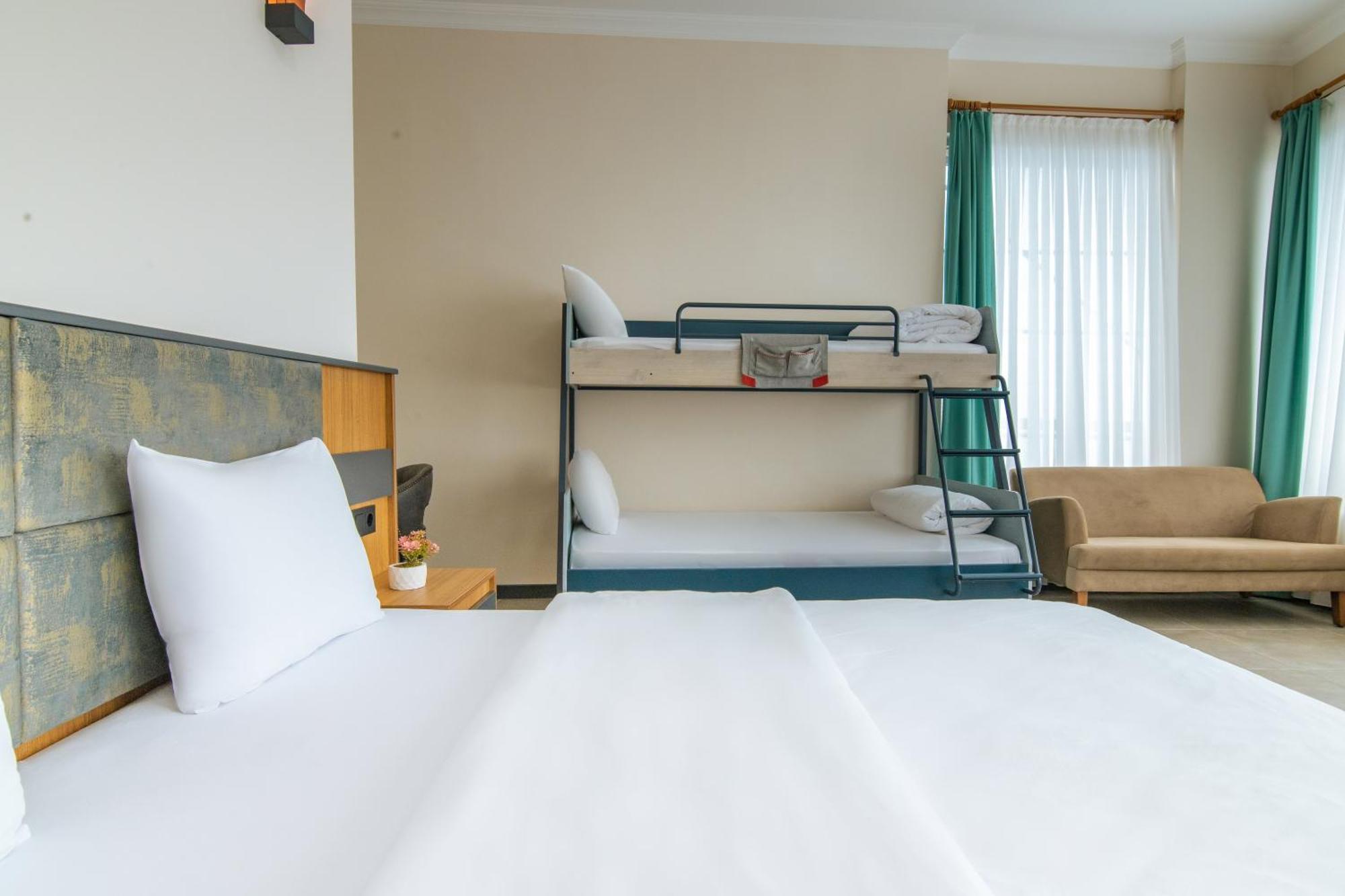 Fevzi Hoca Otel ทรับซอน ภายนอก รูปภาพ
