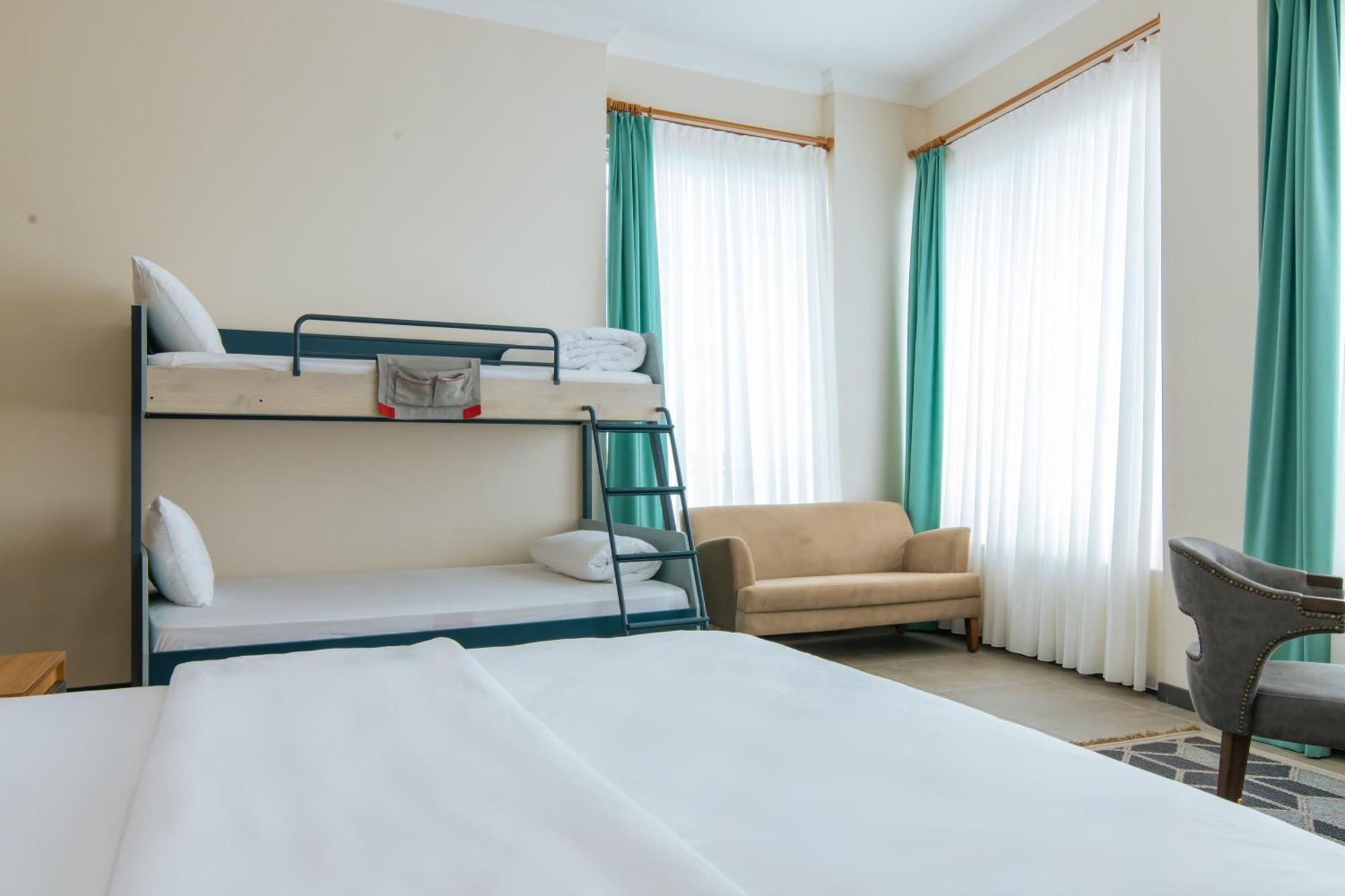 Fevzi Hoca Otel ทรับซอน ภายนอก รูปภาพ