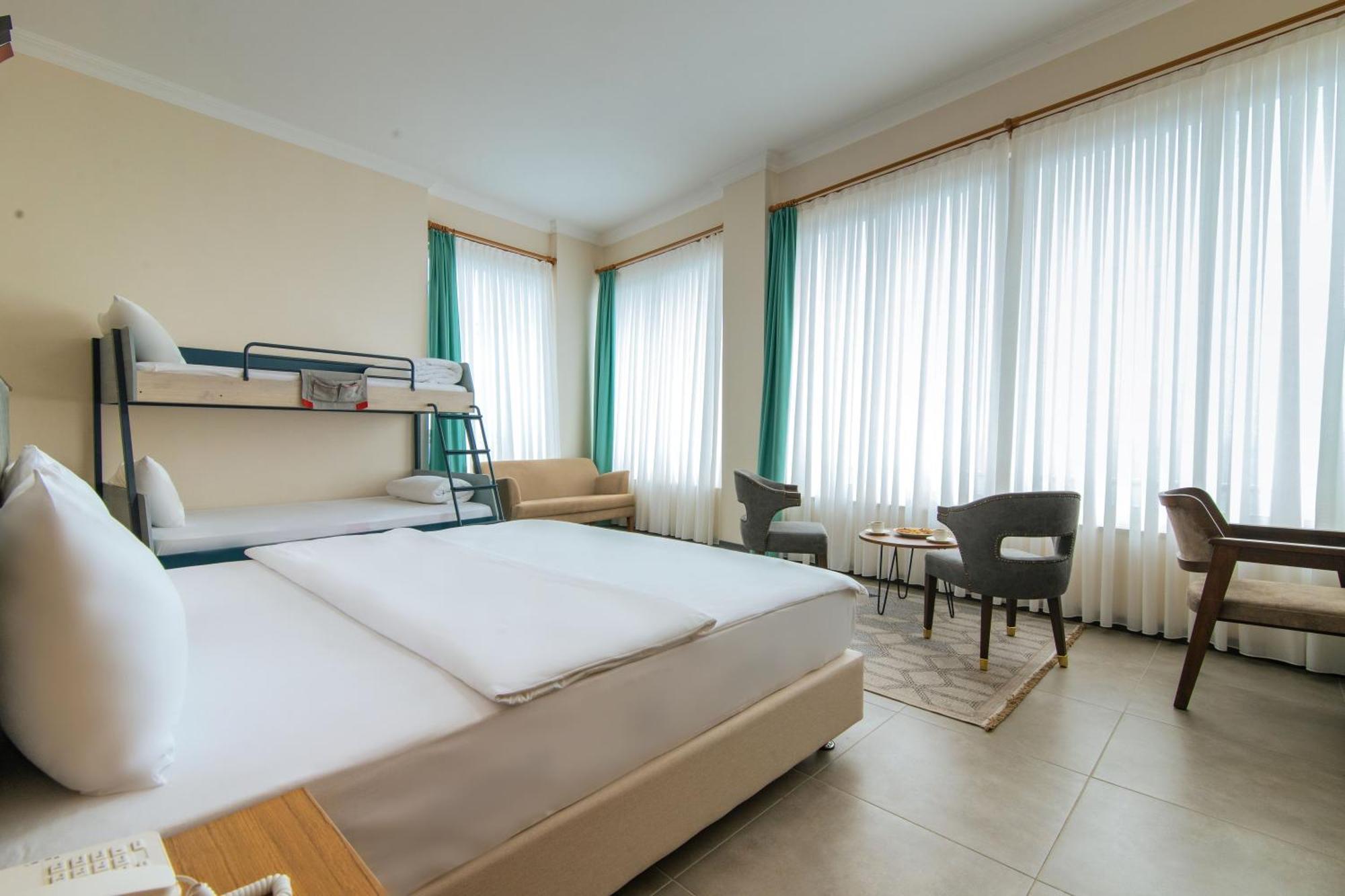 Fevzi Hoca Otel ทรับซอน ภายนอก รูปภาพ