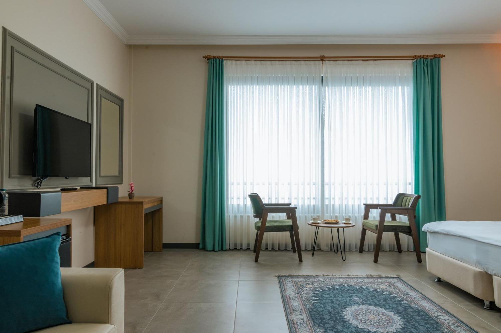 Fevzi Hoca Otel ทรับซอน ภายนอก รูปภาพ