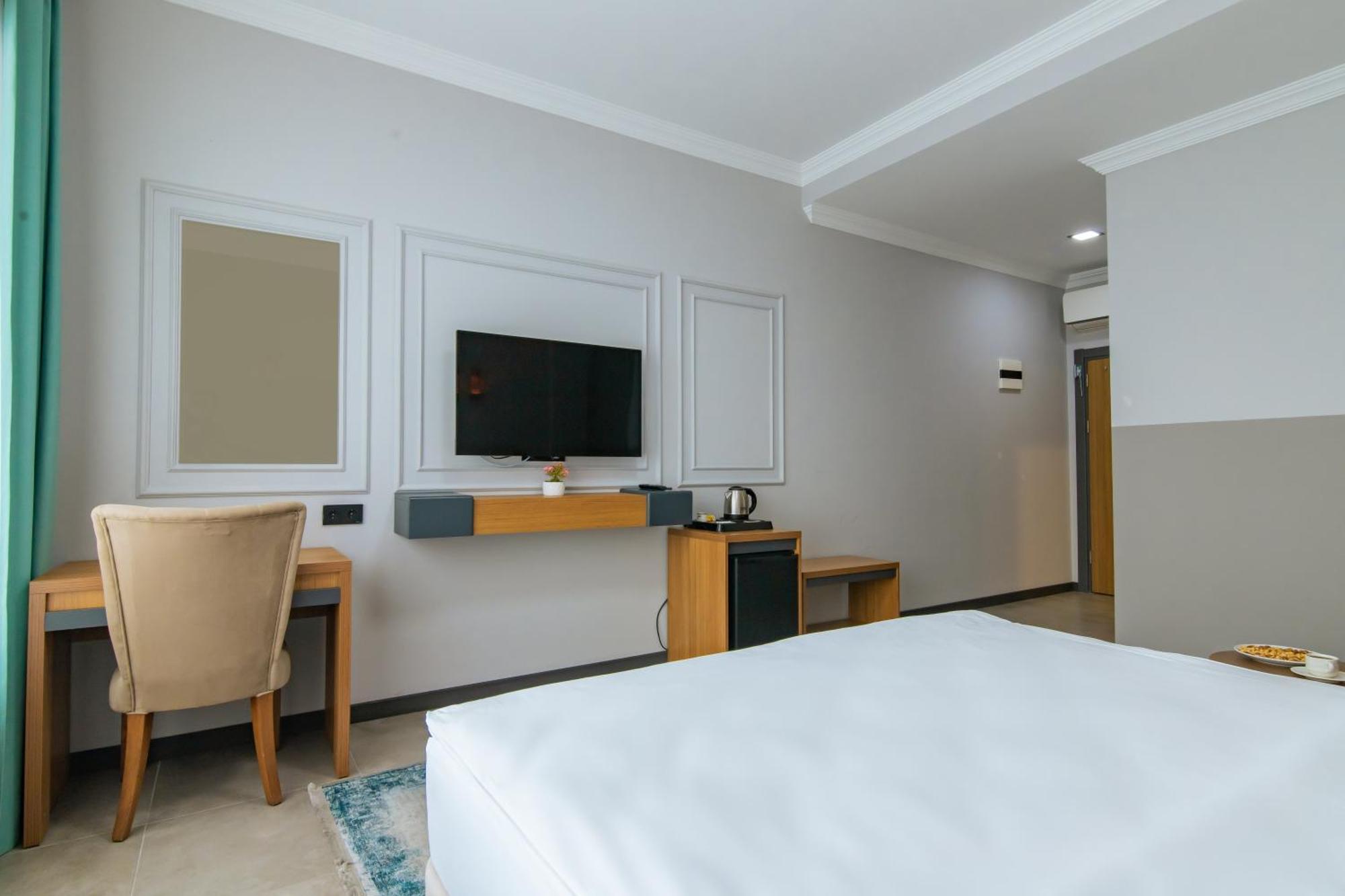Fevzi Hoca Otel ทรับซอน ภายนอก รูปภาพ