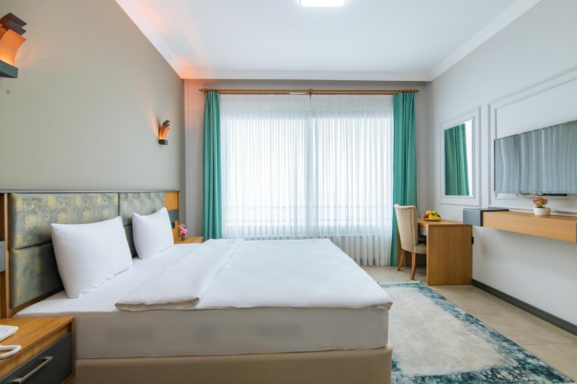 Fevzi Hoca Otel ทรับซอน ภายนอก รูปภาพ